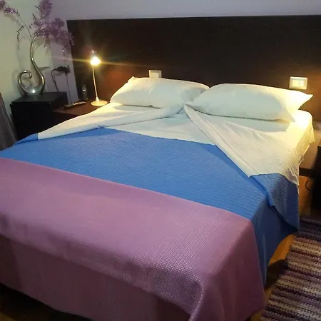Bbmilan Couette-café 2*